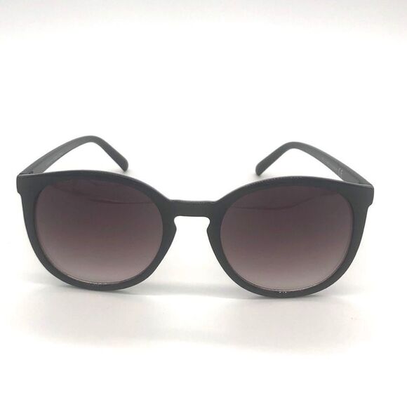 Skip a Beat Sunglasses Accessories - Black Sunglasses 🌸Free w/ any Bundle purchase
